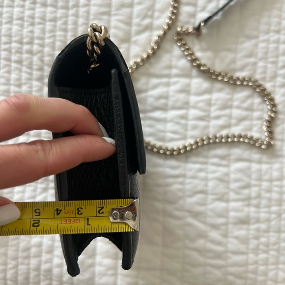 Gucci Black Crossbody Bag with Gold Chain - Picture 4 of 6